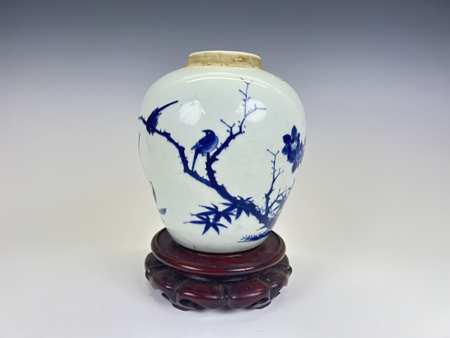 古玩陶瓷清早期·青花花卉花鳥罐拍賣,當前價格936元
