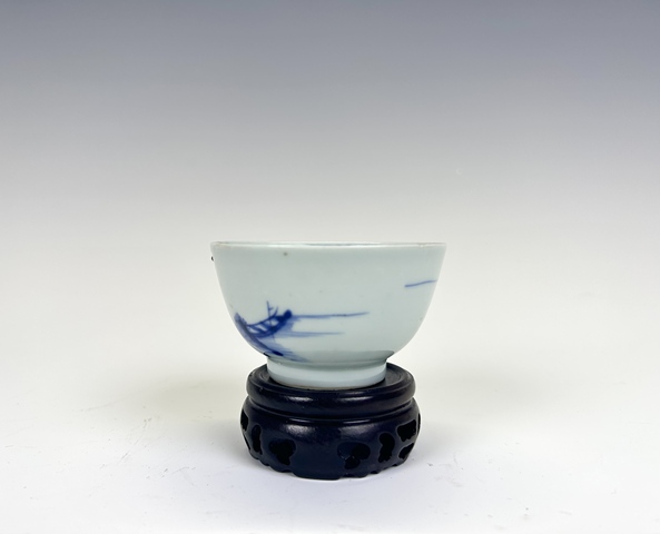 古玩陶瓷清乾隆·夜游赤壁圖杯拍賣,當前價格200元