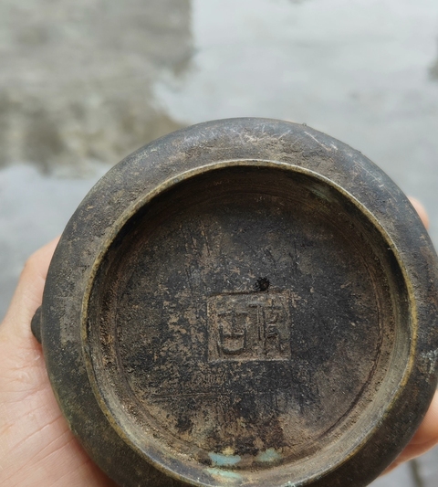 古玩銅器銅爐真品鑒賞圖