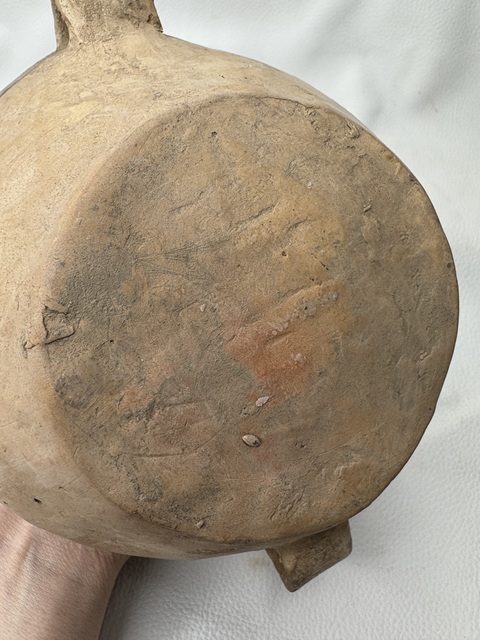 古玩陶瓷馬家窯文化·馬廠類型旋形爪紋雙耳壺真品鑒賞圖