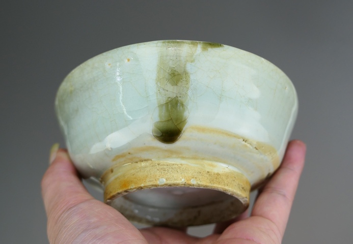 古玩陶瓷精品:元代影青釉綠彩茶碗(稀少品種)拍賣,當(dāng)前價(jià)格115元
