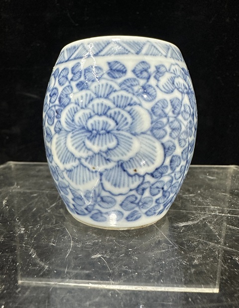 古玩陶瓷青花淡描花卉紋鳥食罐拍賣,當前價格688元