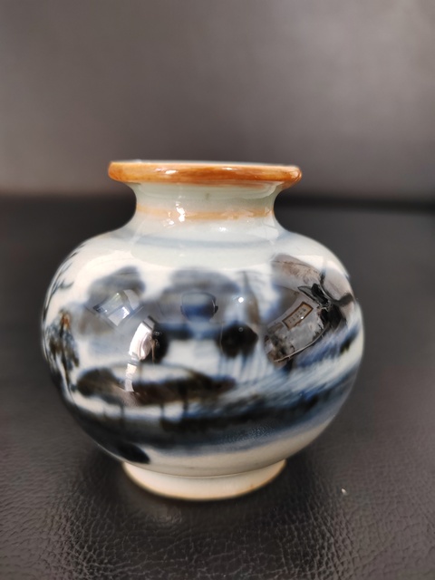 古玩陶瓷山水紋青花水盂真品鑒賞圖