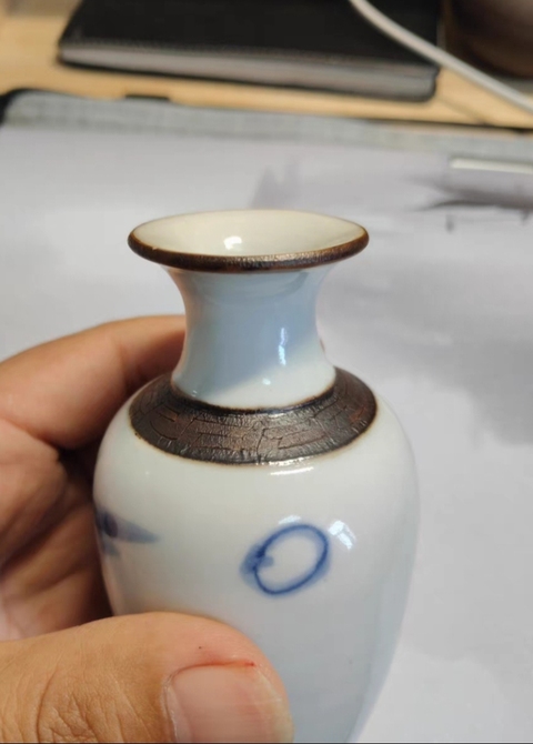 古玩陶瓷青花人物小瓶拍賣，當前價格1980元
