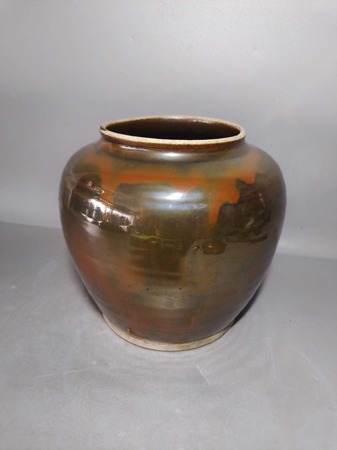 古玩陶瓷紫金釉蓋罐真品鑒賞圖