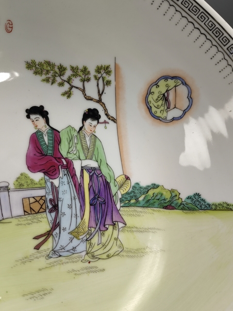 古玩陶瓷粉彩西廂記紋蓮子碗拍賣(mài),當(dāng)前價(jià)格3699元