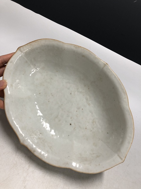 古玩陶瓷無雙譜粉彩海棠型貢盤真品鑒賞圖