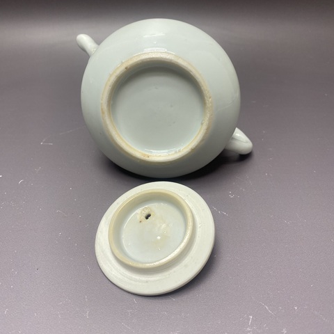古玩陶瓷清晚期·玲瓏瓷青花執壺拍賣,當前價格1390元