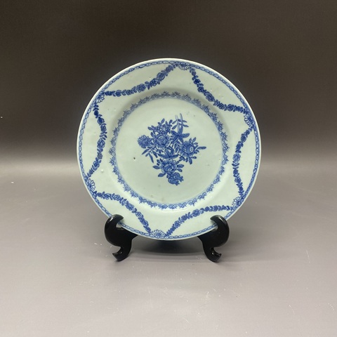 古玩陶瓷清乾隆·花卉紋青花盤(pán)拍賣(mài),當(dāng)前價(jià)格890元