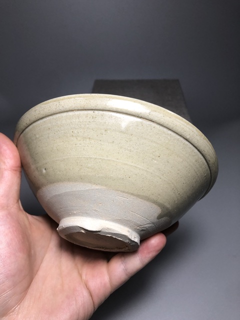 古玩陶瓷宋代唇口圈足碗真品鑒賞圖