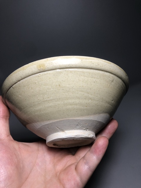 古玩陶瓷宋代唇口圈足碗真品鑒賞圖