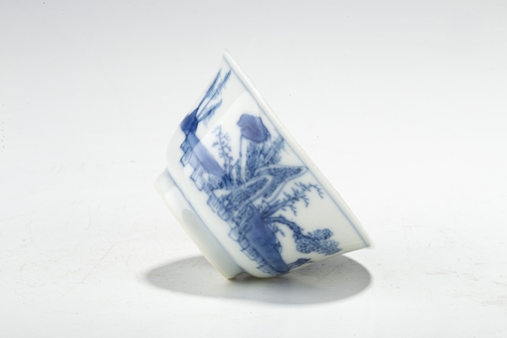 古玩陶瓷清康熙·青花山水人物紋杯一對拍賣，當前價格1000元