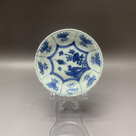 古玩陶瓷蘆雁紋青花盤真品鑒賞圖