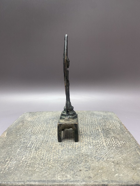 古玩陶瓷板凳佛真品鑒賞圖