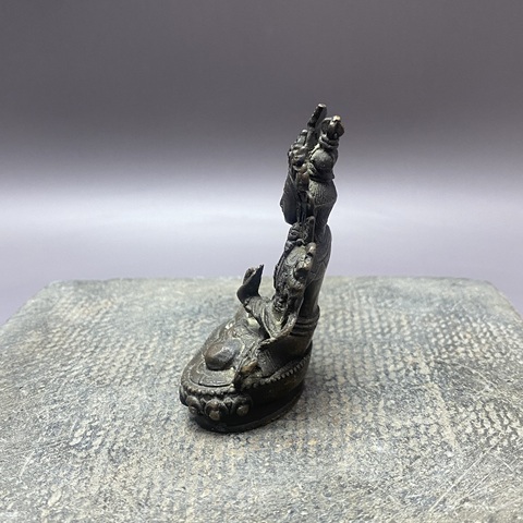 古玩陶瓷出口創(chuàng)匯期造像真品鑒賞圖