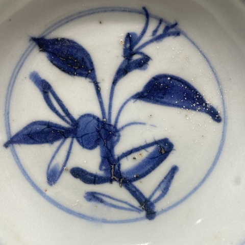古玩陶瓷明代天啟花鳥(niǎo)紋青花盤(pán)真品鑒賞圖