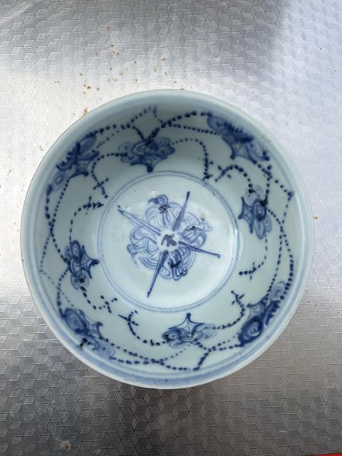 古玩陶瓷青花龜背紋撇口碗真品鑒賞圖