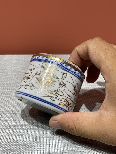古玩陶瓷晚清青花描金花卉紋溫酒壺真品鑒賞圖