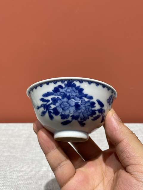 古玩陶瓷民國青花花卉紋茶園真品鑒賞圖