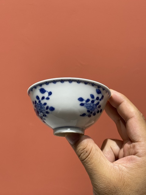 古玩陶瓷民國青花花卉紋茶園真品鑒賞圖