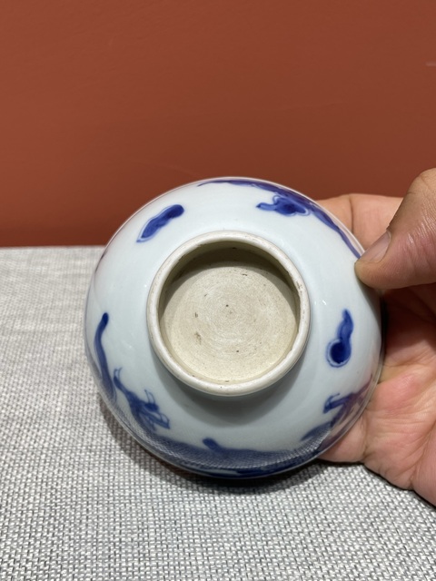 古玩陶瓷清代雍正青花過墻龍紋茶園真品鑒賞圖