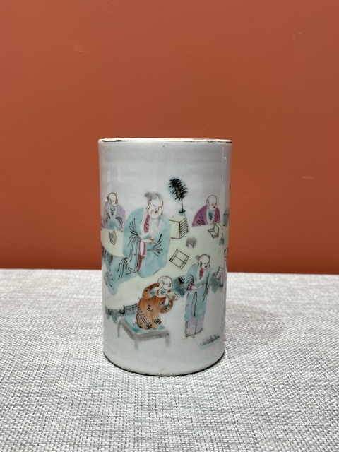 古玩陶瓷清代同治粉彩人物紋筆筒真品鑒賞圖