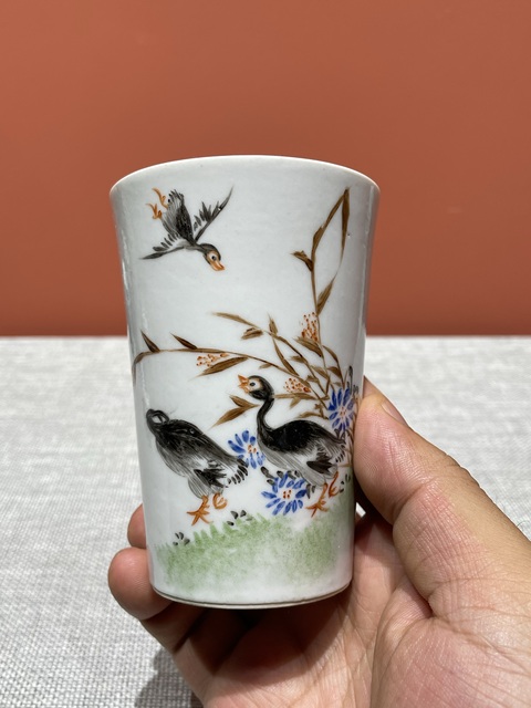 古玩陶瓷民國細路粉彩蘆雁紋杯真品鑒賞圖