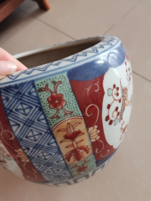 古玩陶瓷花鳥紋青花加彩缸真品鑒賞圖