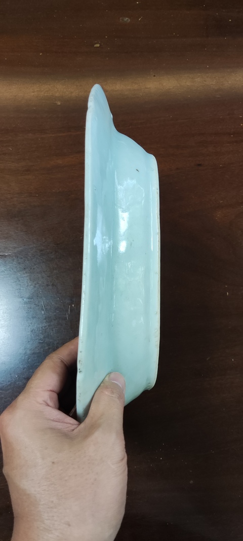 古玩陶瓷樓臺亭閣山水紋青花盤真品鑒賞圖