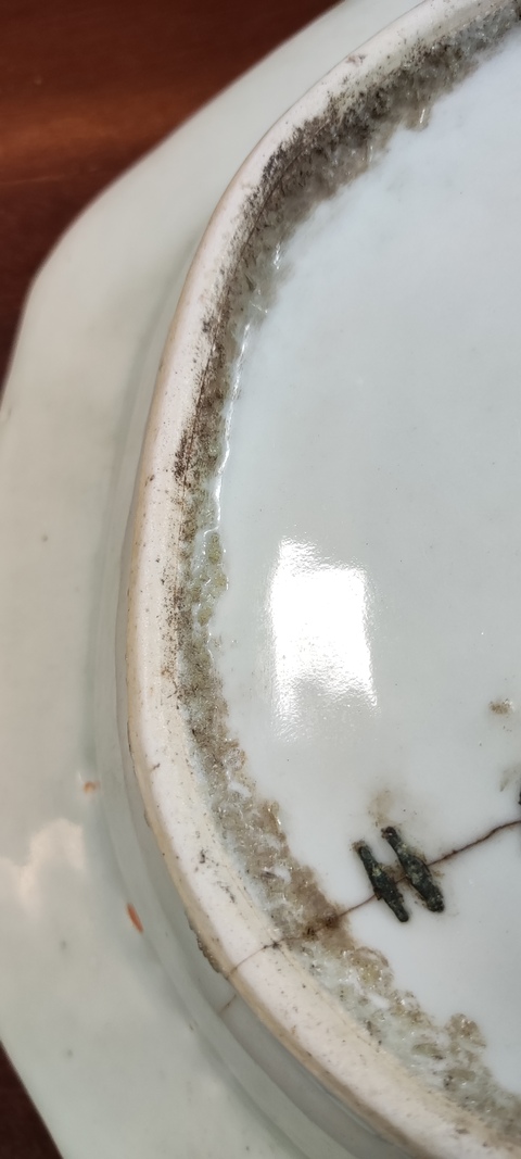 古玩陶瓷樓臺亭閣山水紋青花盤真品鑒賞圖