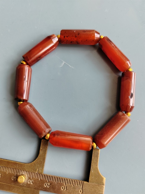 古玩玉器天然紅瑪瑙珠串真品鑒賞圖