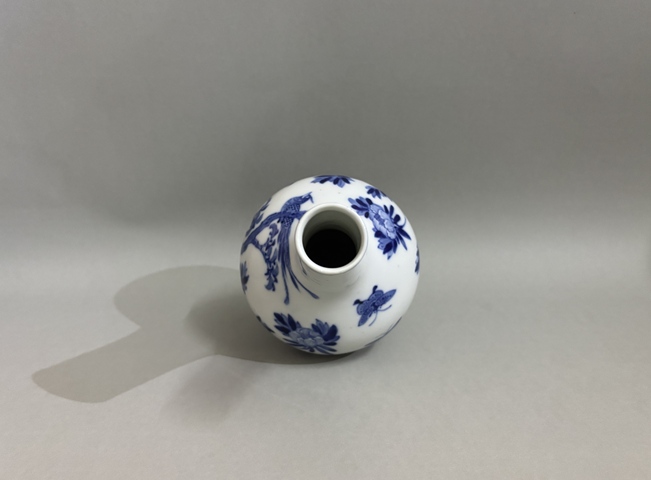古玩陶瓷瓶子真品鑒賞圖