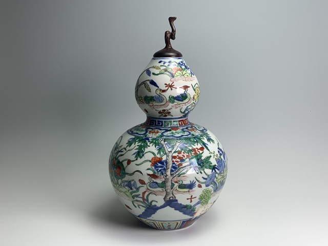古玩陶瓷清晚期·青花加彩蓮池鴛鴦紋葫蘆瓶拍賣，當(dāng)前價(jià)格5152元