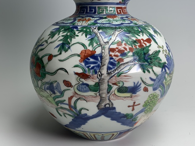 古玩陶瓷清晚期·青花加彩蓮池鴛鴦紋葫蘆瓶拍賣，當(dāng)前價(jià)格5152元