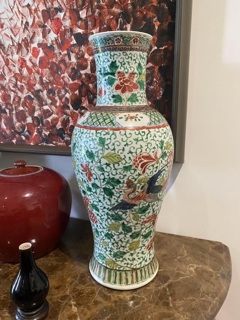 古玩陶瓷鳳凰牡丹紋五彩觀音瓶真品鑒賞圖