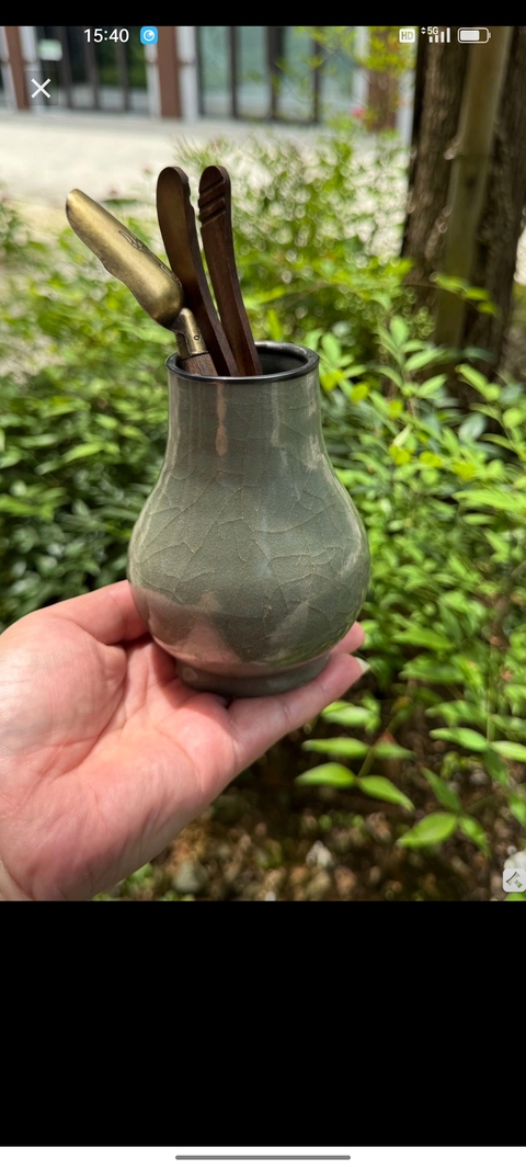 古玩陶瓷館藏級精品南宋龍泉青瓷仿官箸瓶拍賣,當前價格9980元