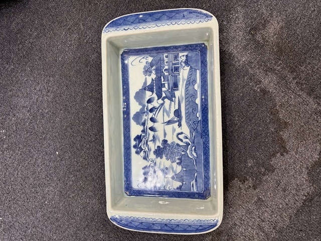 古玩陶瓷青花山水人物紋四方折沿盤拍賣,當前價格4300元