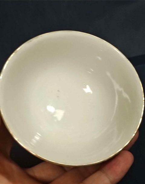 古玩陶瓷花卉紋茶圓真品鑒賞圖