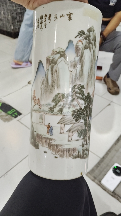 古玩陶瓷山水紋帽筒真品鑒賞圖
