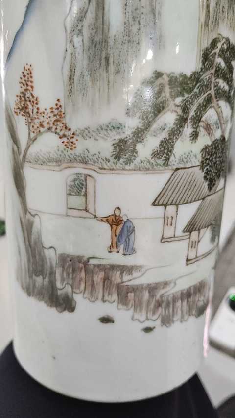 古玩陶瓷淺絳彩山水人物紋帽筒真品鑒賞圖