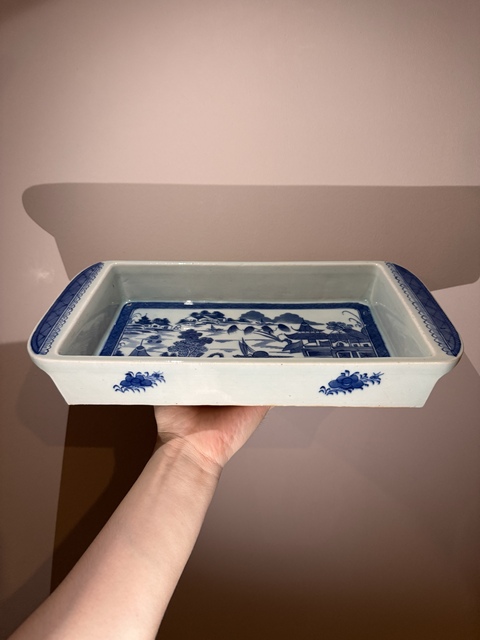 古玩陶瓷青花山水人物紋四方折沿盤拍賣,當前價格4300元