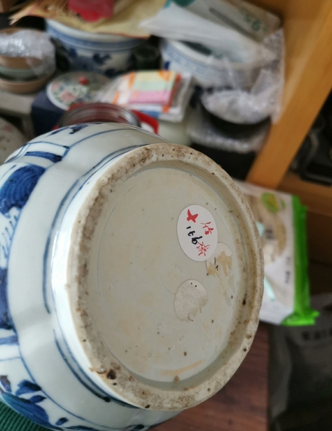 古玩陶瓷青花海馬紋蒜頭瓶,模糊,偏老真品鑒賞圖