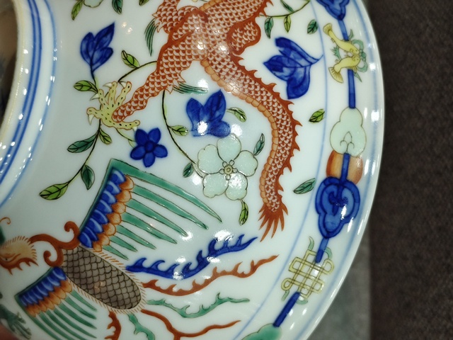 古玩陶瓷清光緒青花五彩龍鳳紋碗。真品鑒賞圖