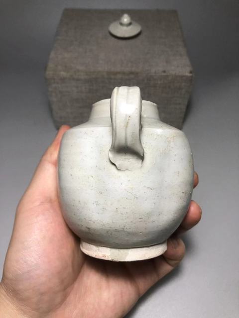 古玩陶瓷北宋，青白釉瓜楞壺拍賣，當前價格3000元