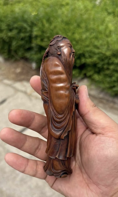 古玩雜項精品·木雕人物像拍賣,當前價格12000元