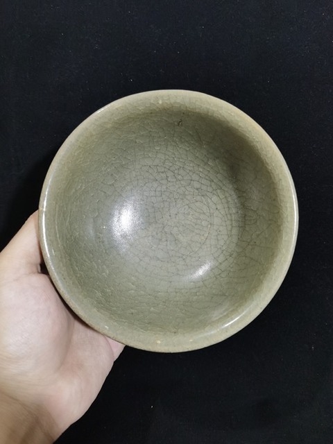 古玩陶瓷元龍泉青瓷撇口碗拍賣,當前價格0元