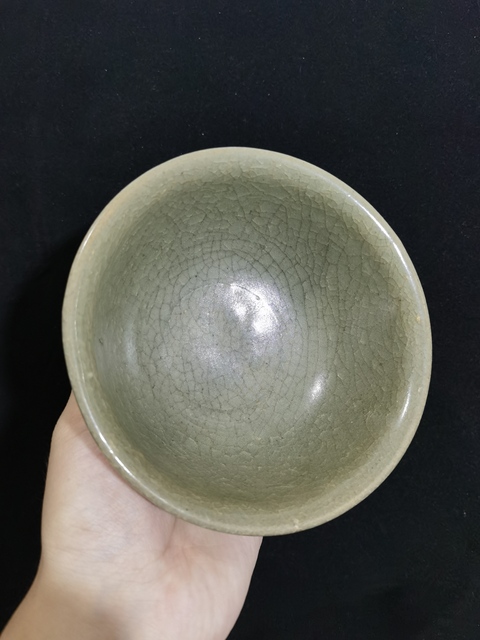 古玩陶瓷元龍泉青瓷撇口碗拍賣,當前價格0元
