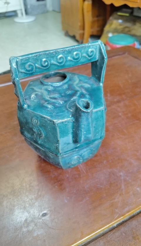 古玩陶瓷綠釉印花蝠紋提壺真品鑒賞圖