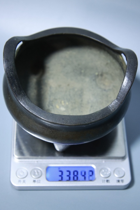古玩銅器爐子真品鑒賞圖