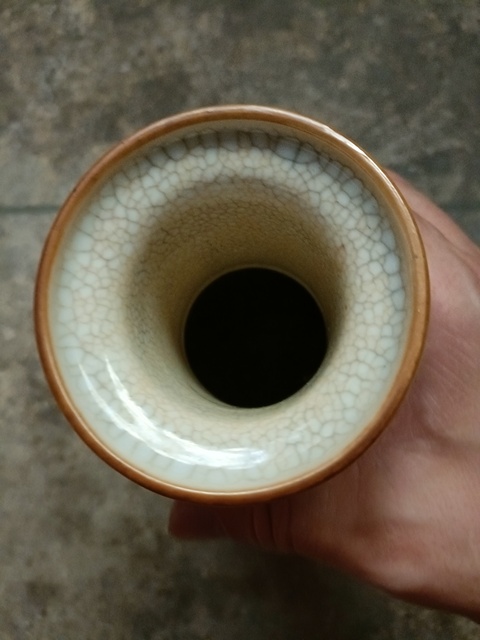 古玩陶瓷綠哥釉棒槌瓶真品鑒賞圖